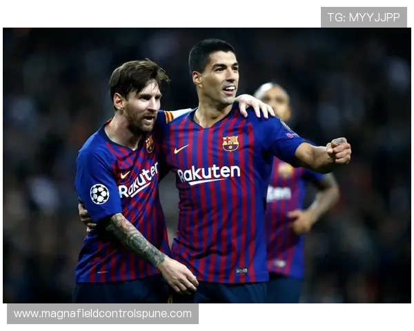 从俱乐部核心到国家队传奇：苏亚雷斯的荣誉全景